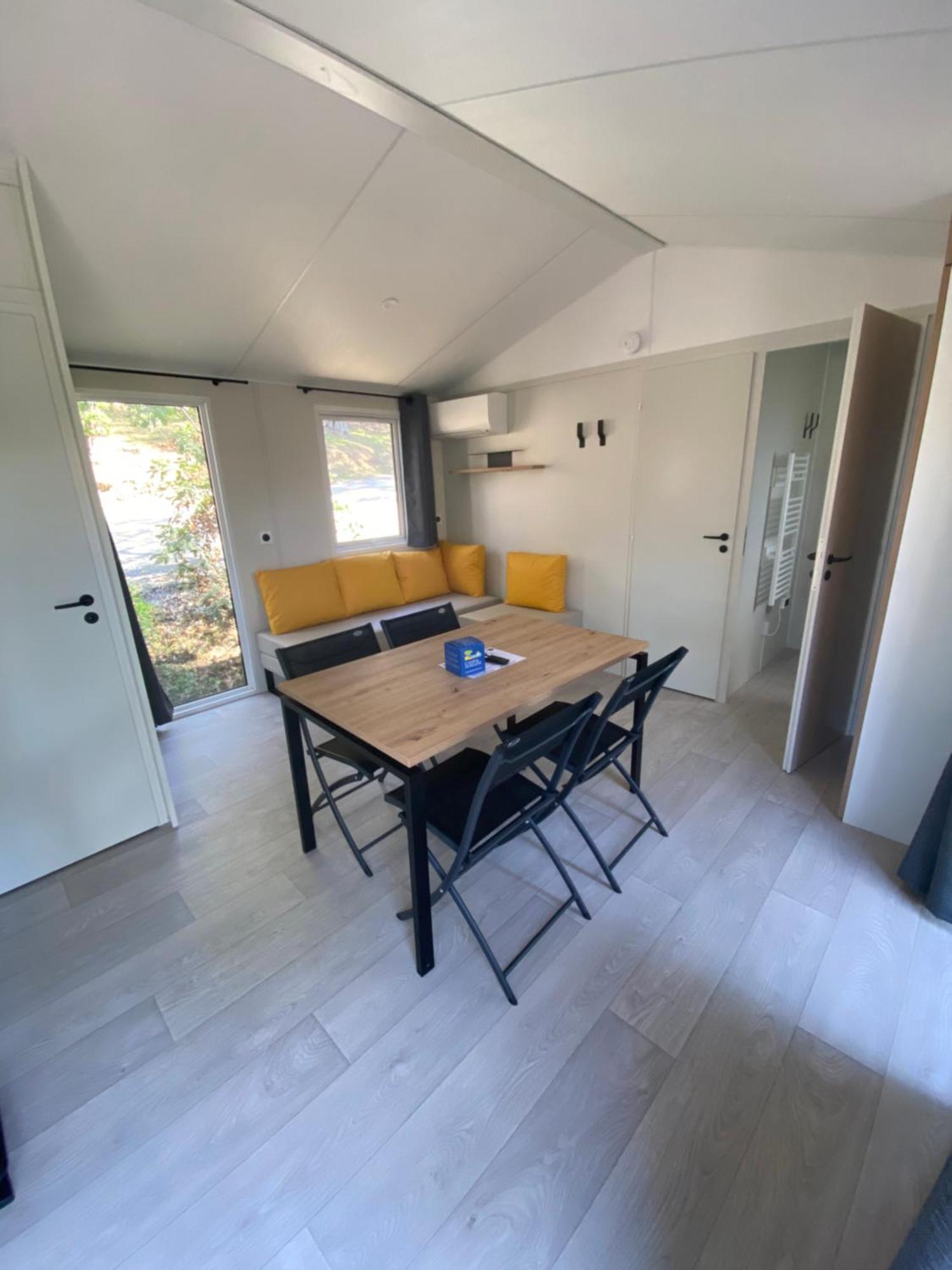 Camping Le Camp Du Domaine Bormes-les-Mimosas Pokoj fotografie